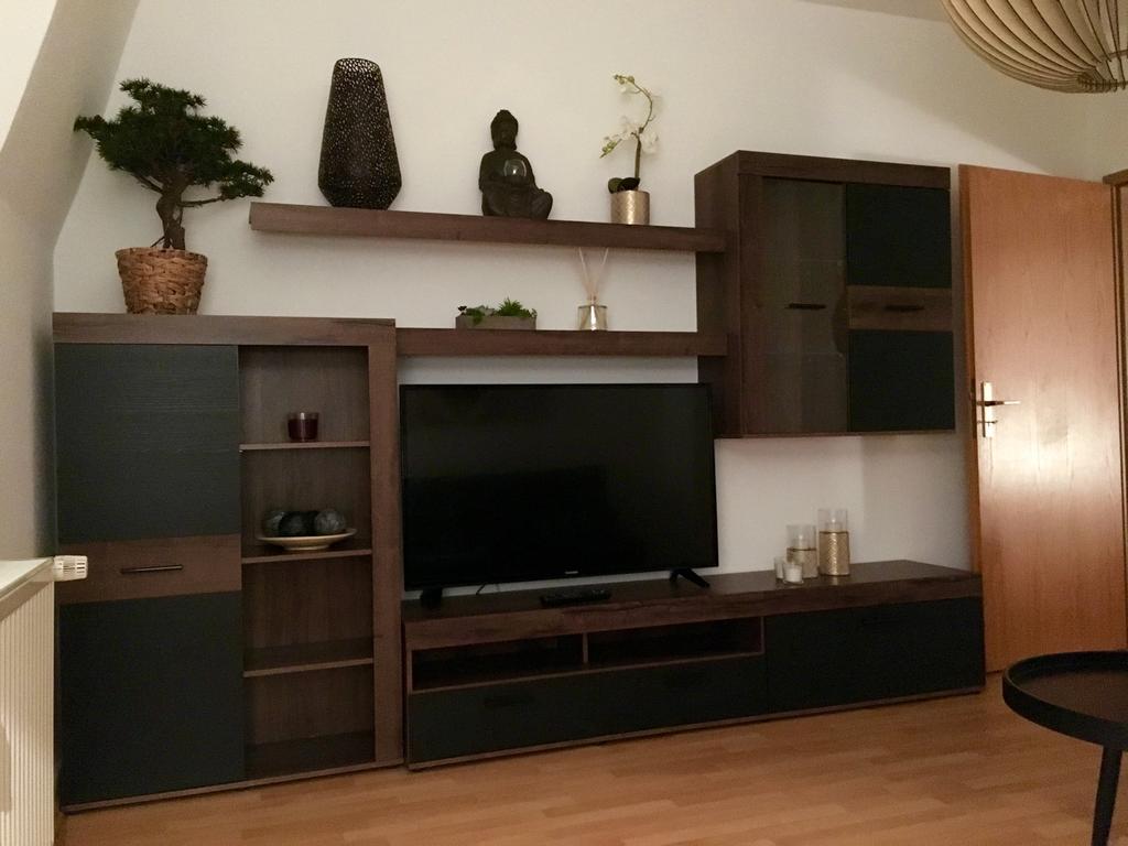 Apartment Living Leipzig Grosszossen Bagian luar foto
